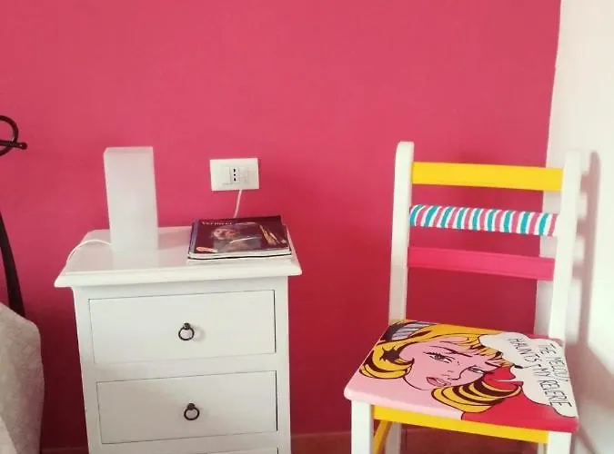 לינה וארוחת בוקר Le Muse פררה